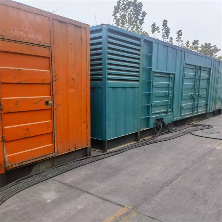 新都如何选择适合 600kW 柴油发电机组的热继电器？