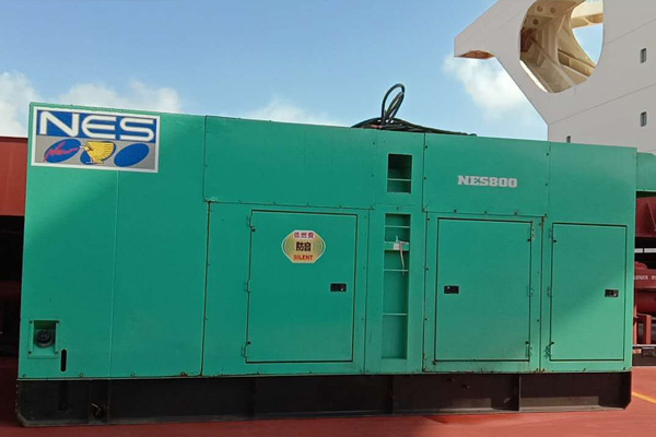 新都如何检测发电机组中性点接地是否良好？