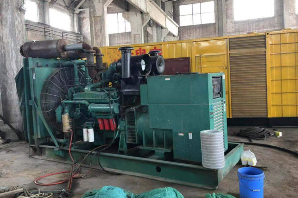 新都发电机组的空气滤清器应该如何保养？