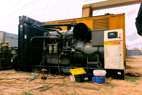新都柴油发电机组都有哪几种电压规格？