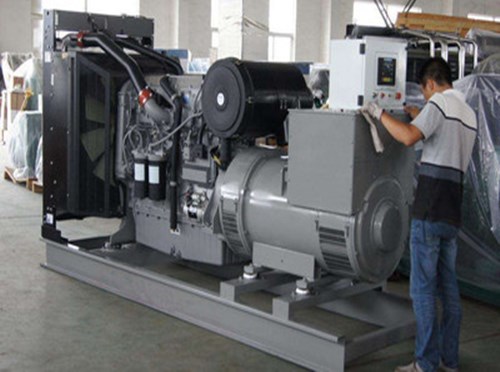 新都柴油发电机组和储能设备配合使用的案例